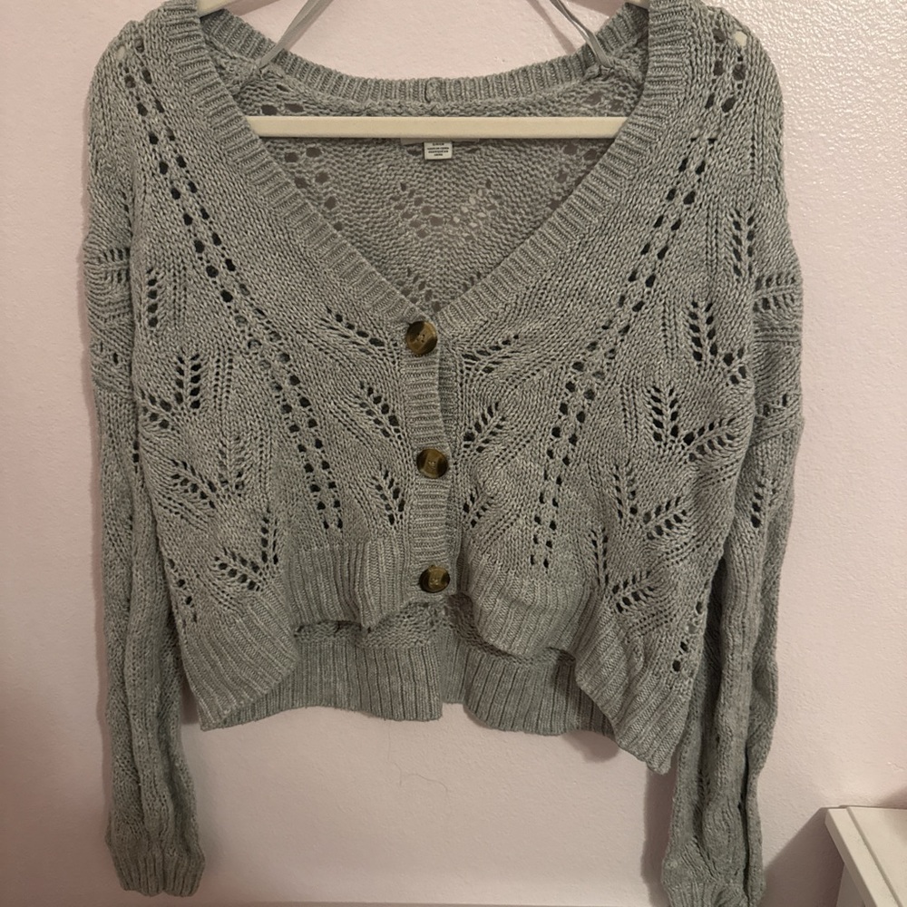 American Eagle Outfitters Gray Button-Up Cardigan